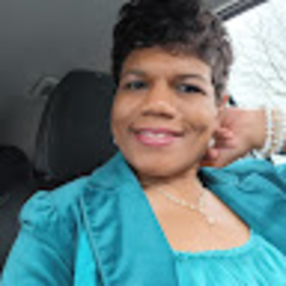 Meet your Posher, Maralina